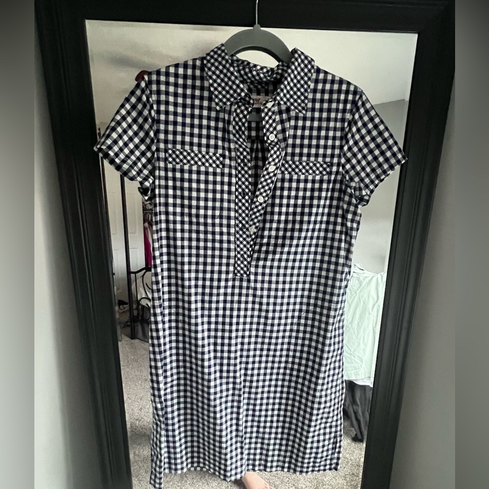 Vineyard Vines dress.